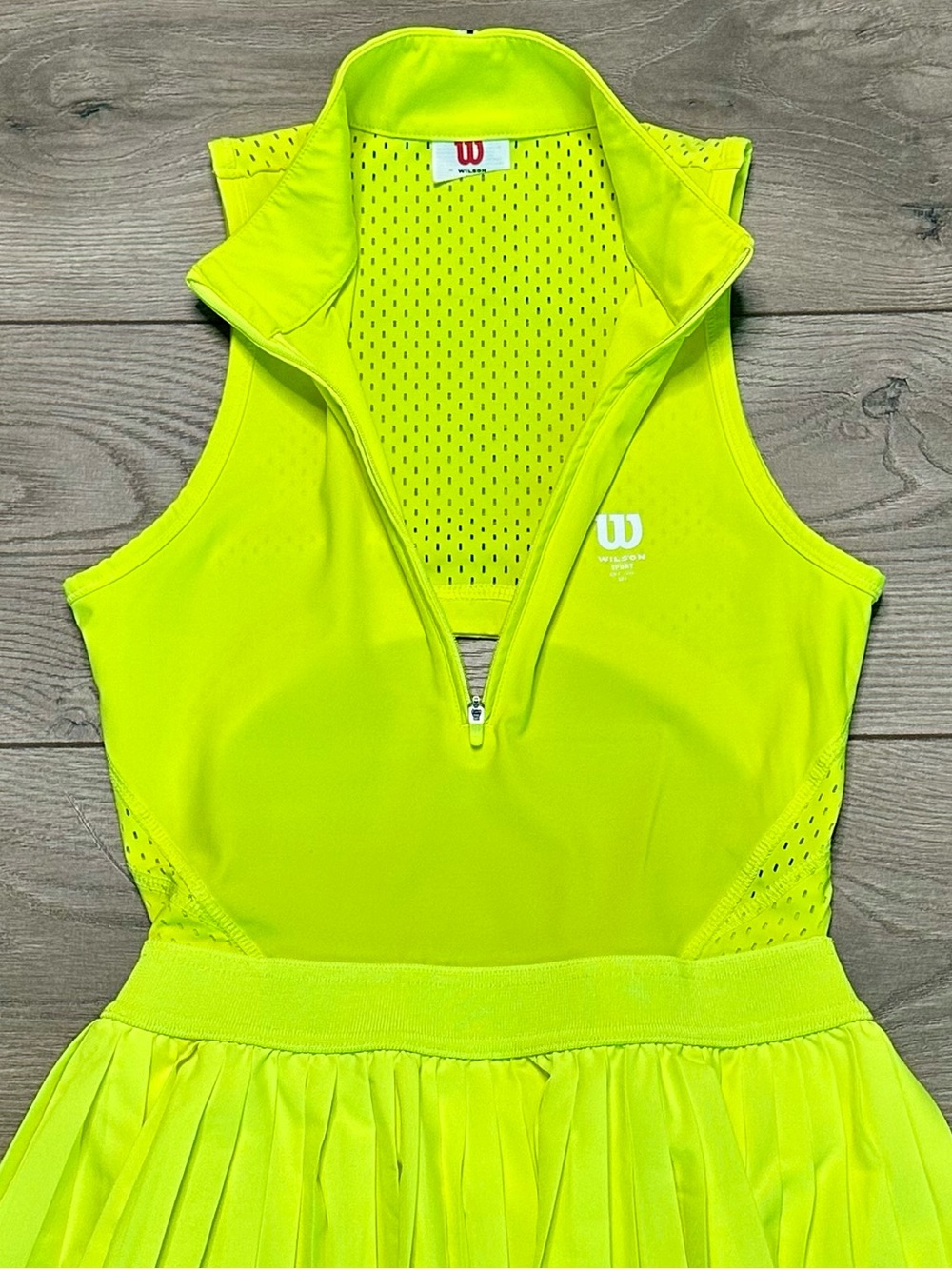 Wilson Winning Pleated 1/2 Zip Mock Neck Tennis Mini Dress Neon Yellow Size XS - Picture 5 of 9